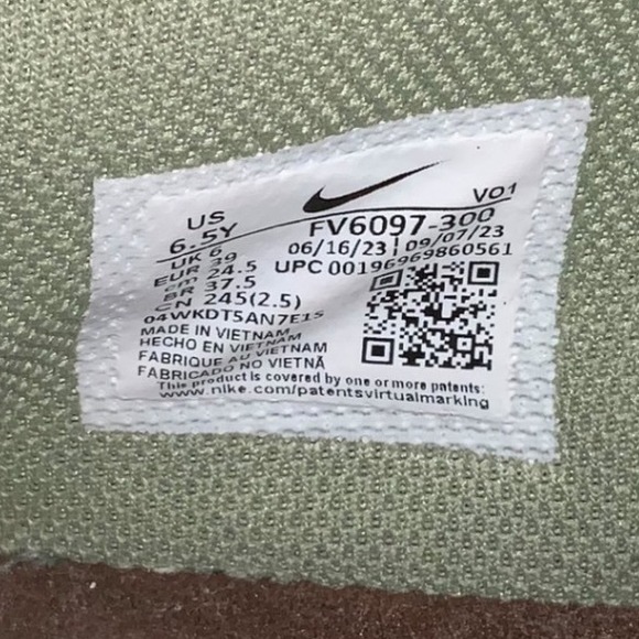 Nike Ja NRG Halloween - Zombie Edition sneakers,‎ tennis shoes size 6.5 Y - Picture 12 of 15